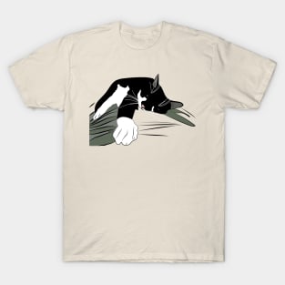 Cute Tuxedo Cat who loves to Lie on Mum Copyright by TeAnne T-Shirt